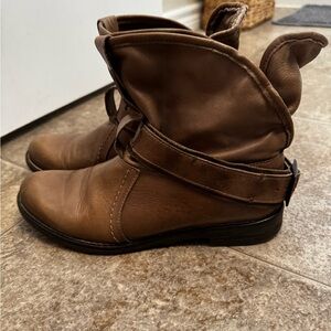 Buffalo David Bitton Brown Ankle Boots with Wraparound Strap